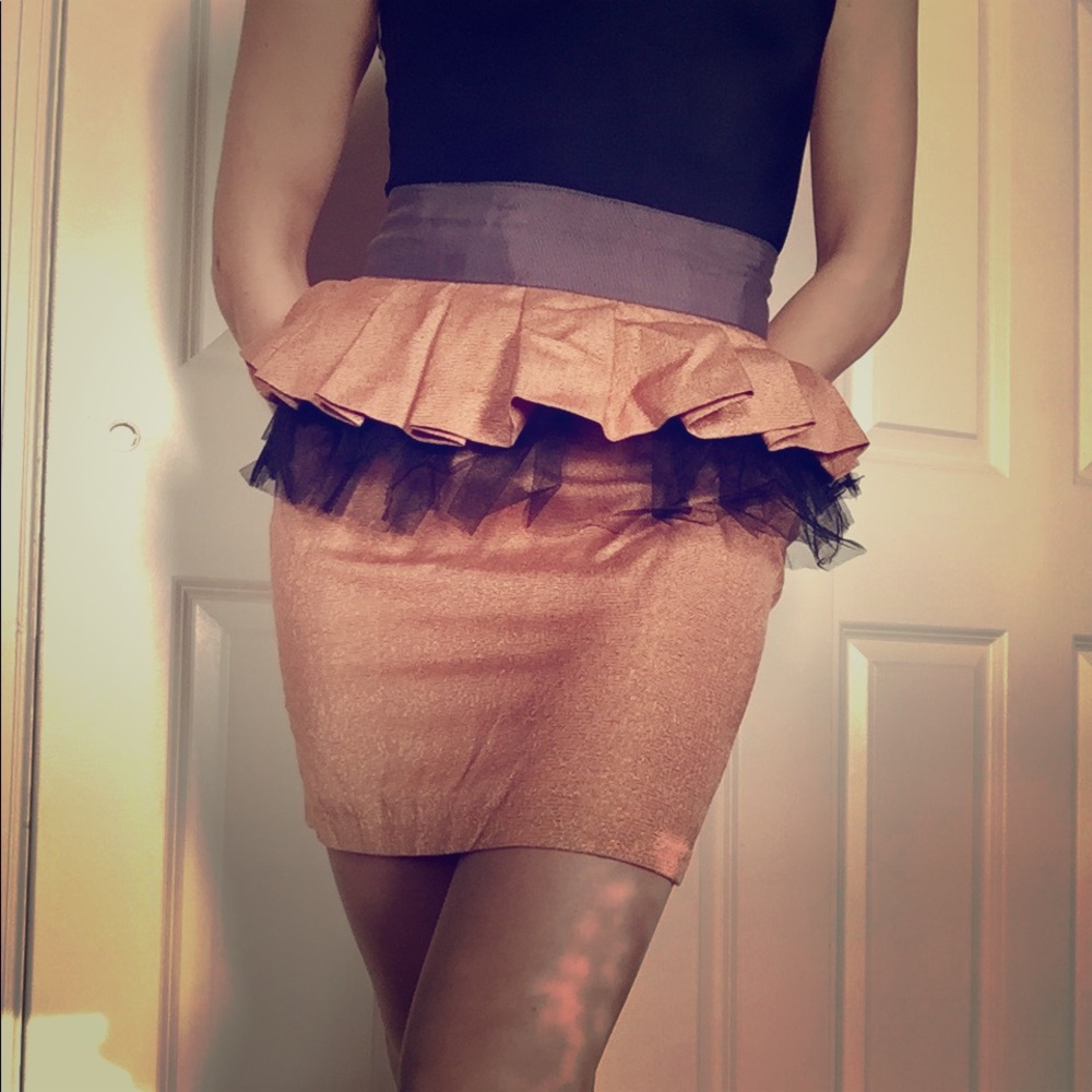Statement pencil skirt